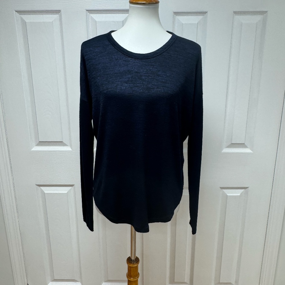 Rag and Bone Jean Tri-Blend Long Sleeve Curve Hem Tee - Size S.